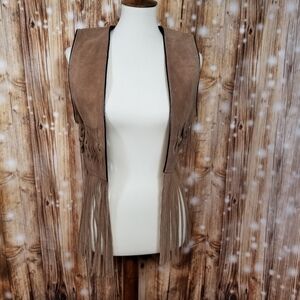 VTG Montes Suede Tan Leather Women's Stylish Fringe Vest Vintage Made In Mexico